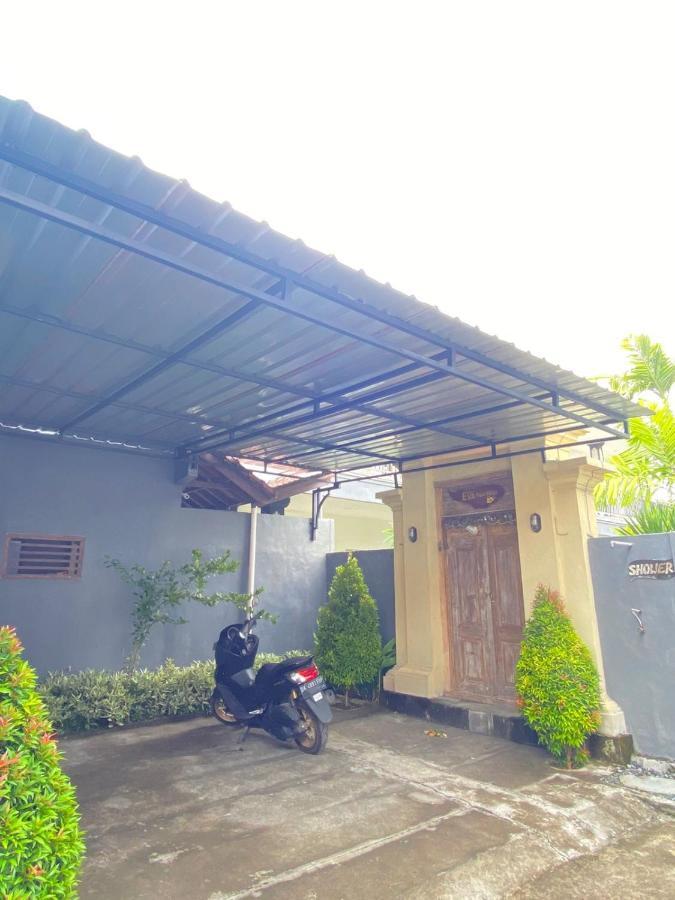 Eva Guest House Canggu Esterno foto